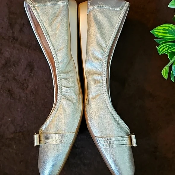 Cole Haan Women's Light Gold Flats - Picture 7 of 16